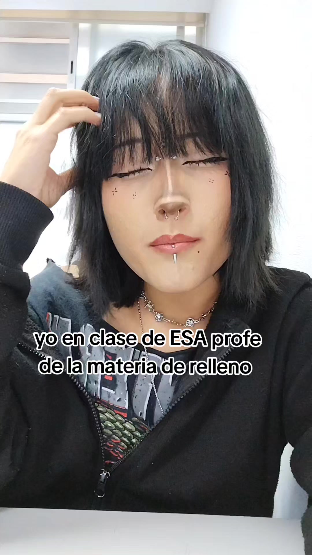 @vaneee 👻