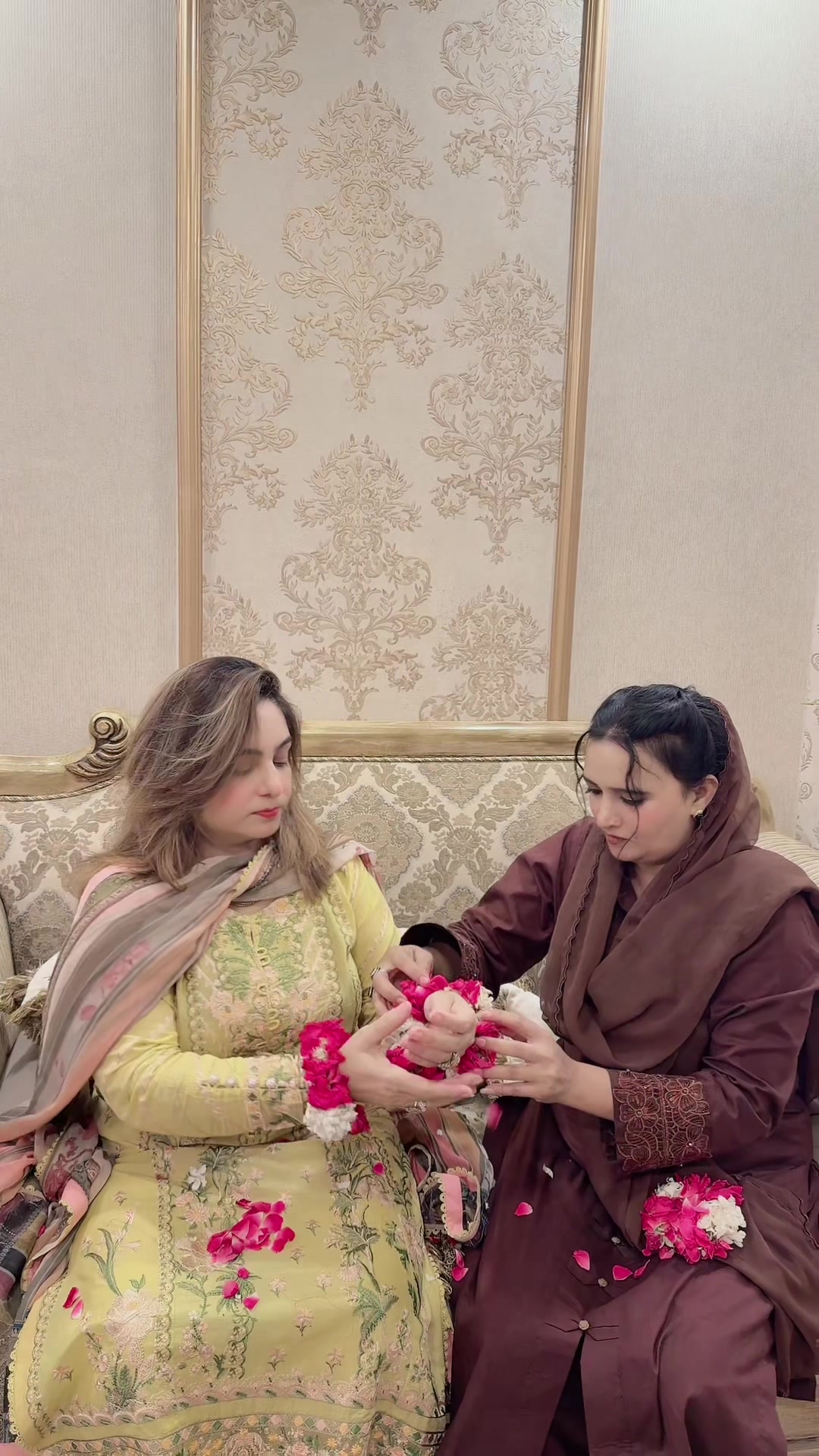 @Ishrat mughal