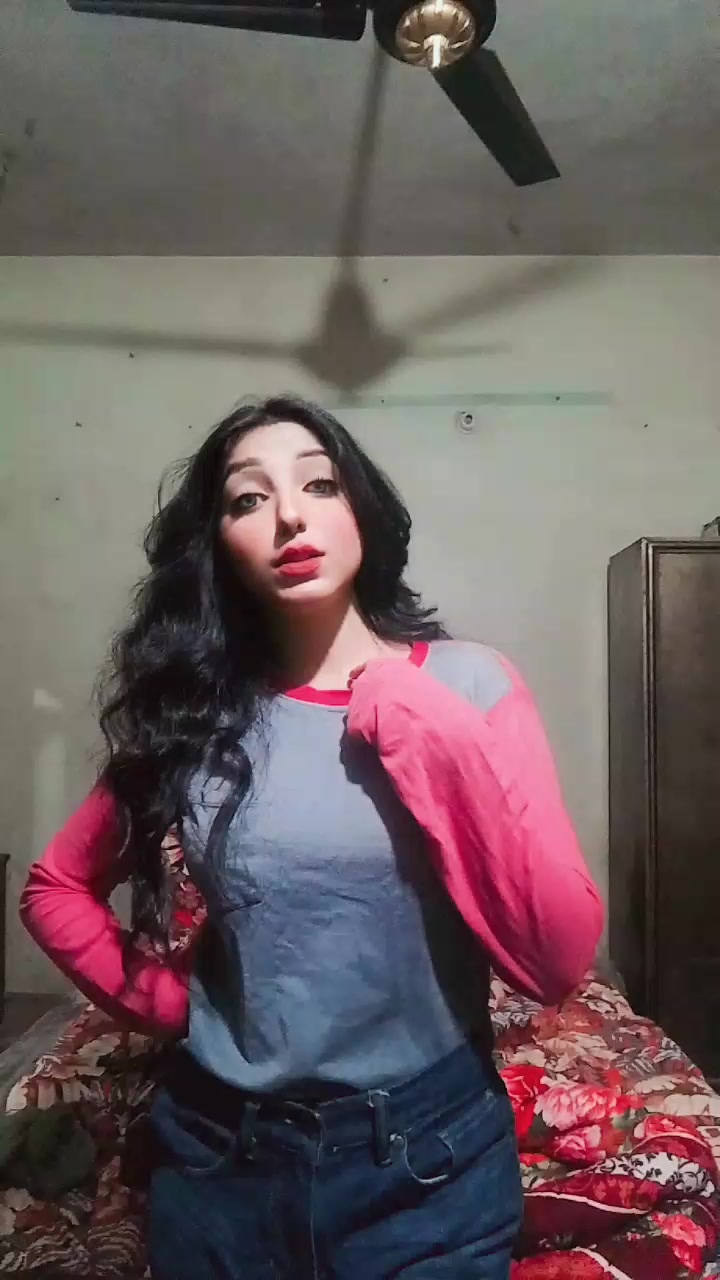 @ANAYA🧚♀️