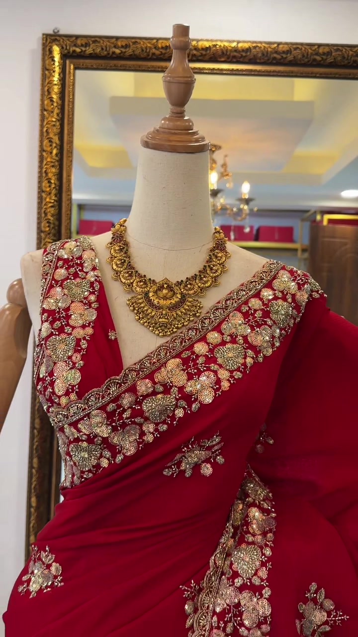 @SaayaFashioncollection3
