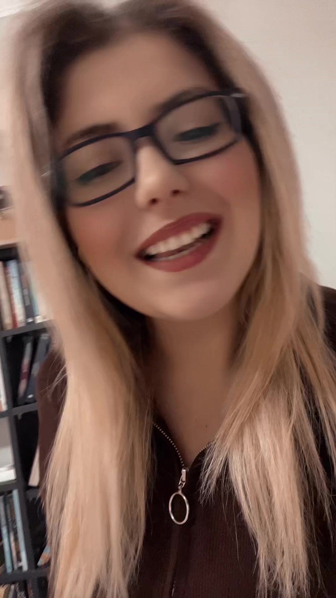 @BeyzaaaG