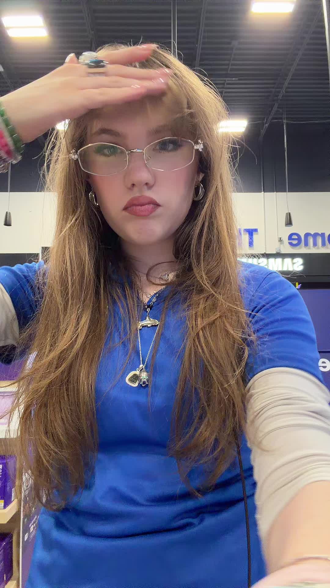 @Lily