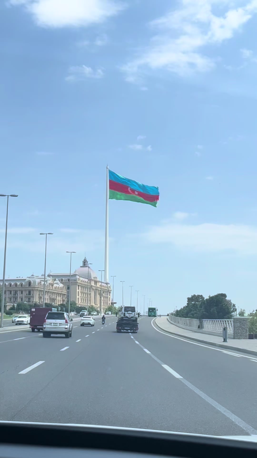@👤🇦🇿