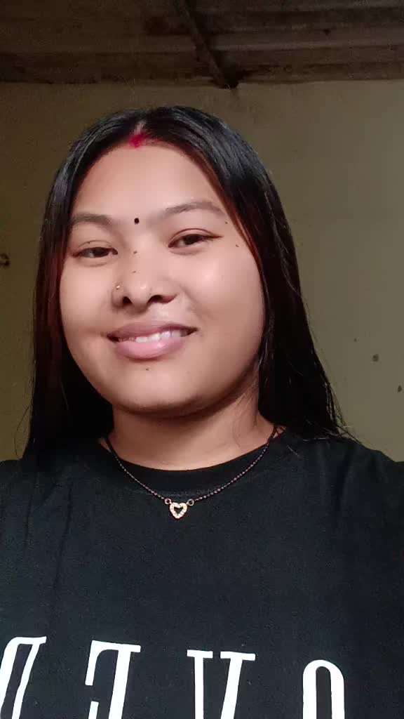 @Miss thapa 💋🤞