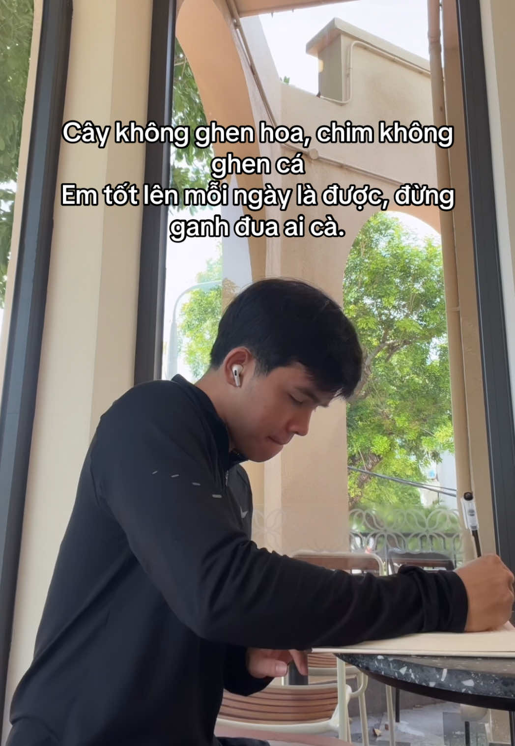 @Chrishpax