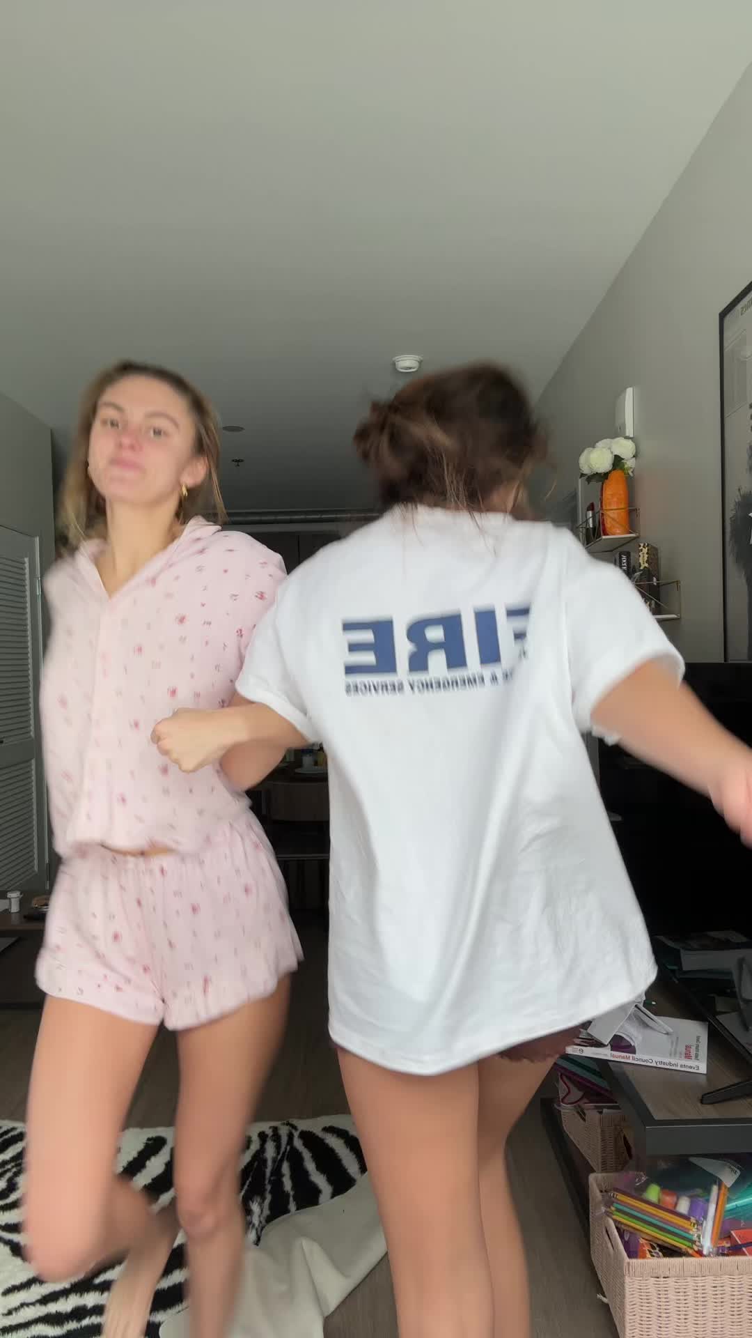 @MIA DIBONA