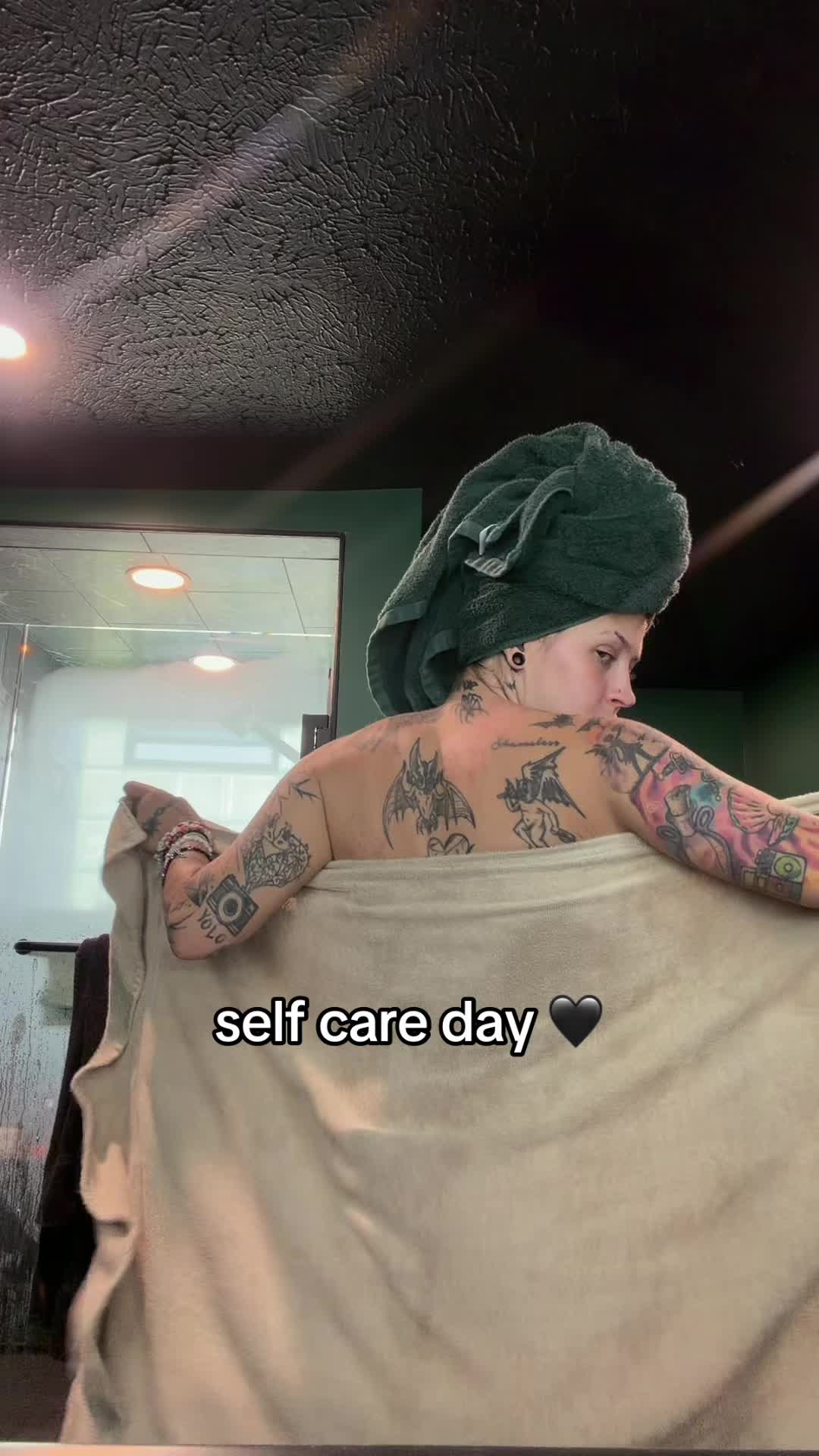 @hawkhatesyou