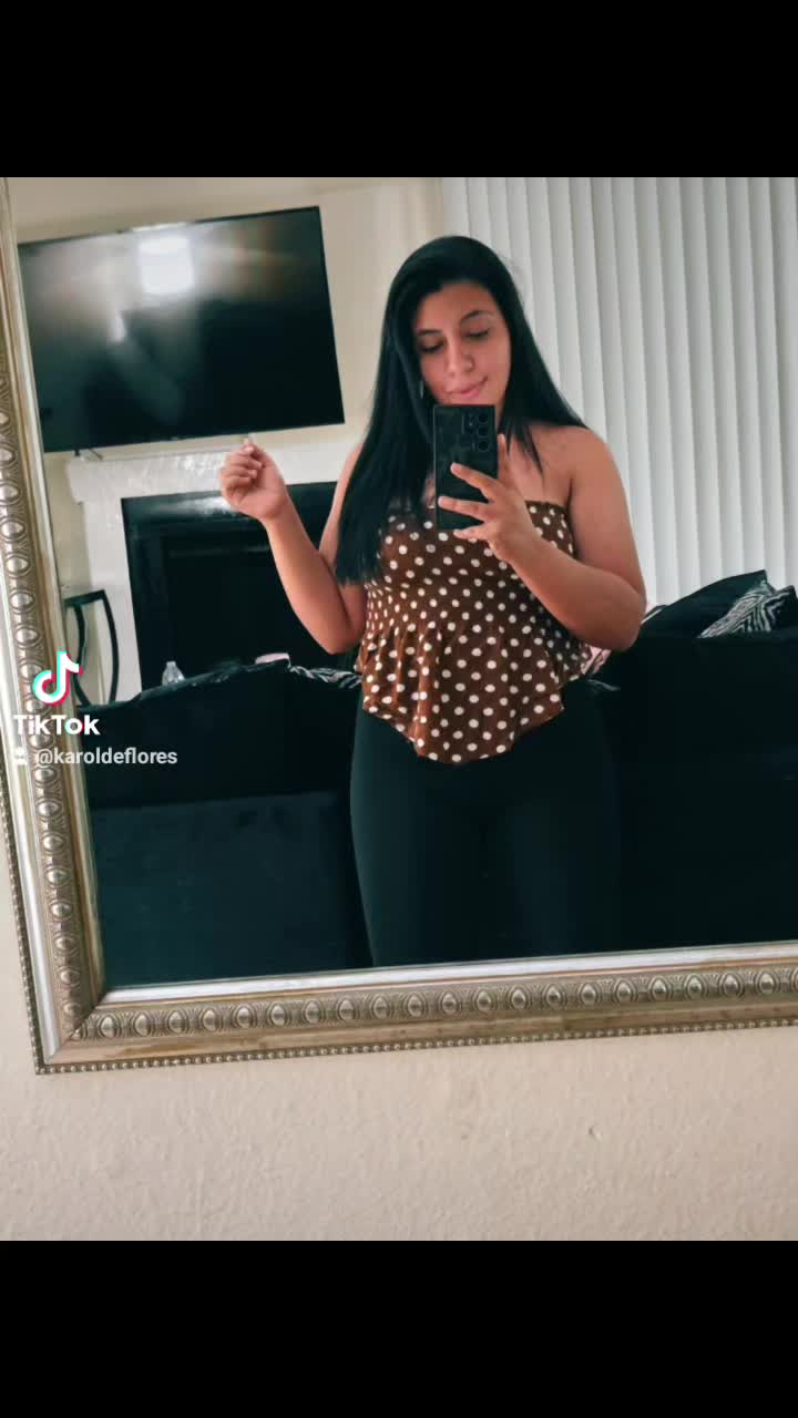@karol flores