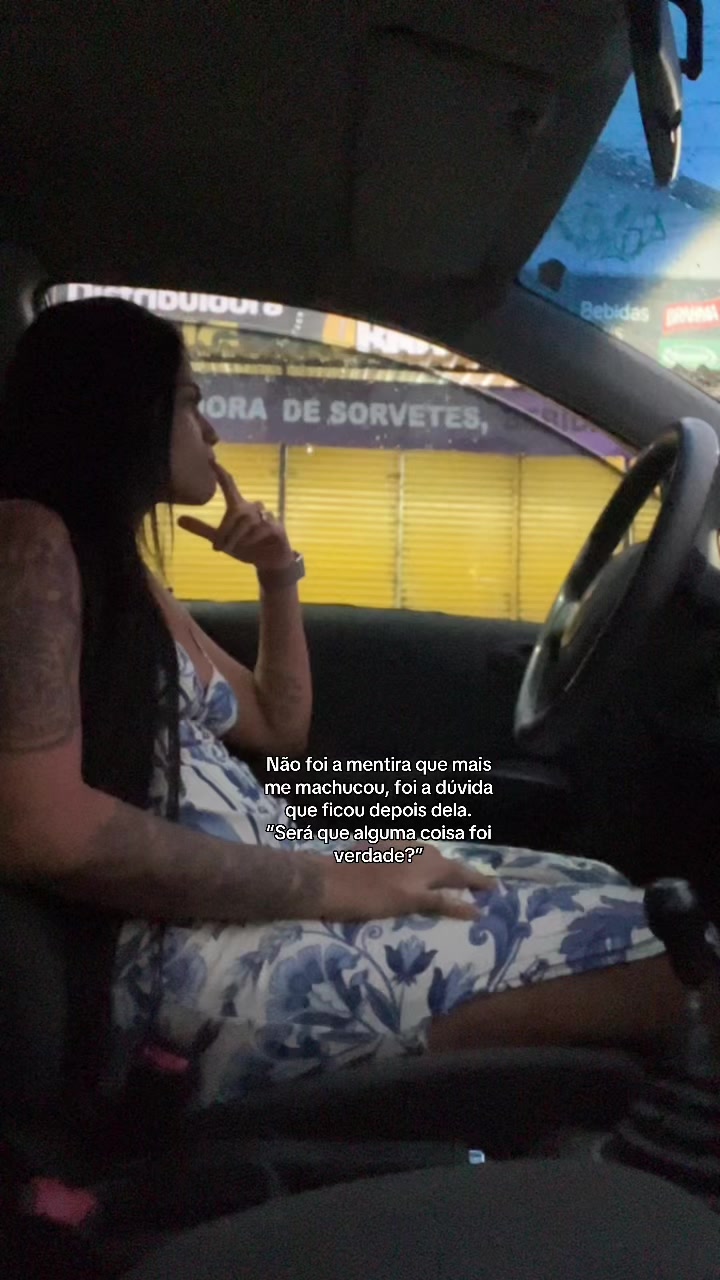 @Karen Ara&uacute;jo 🌈
