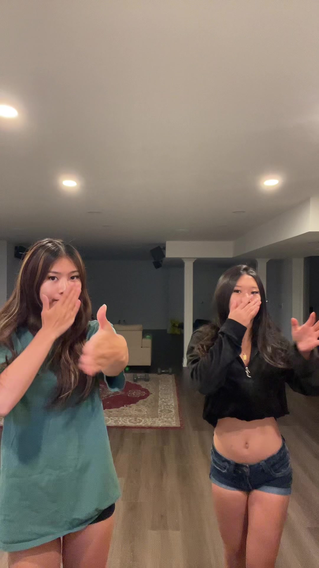 @eliseandsophia