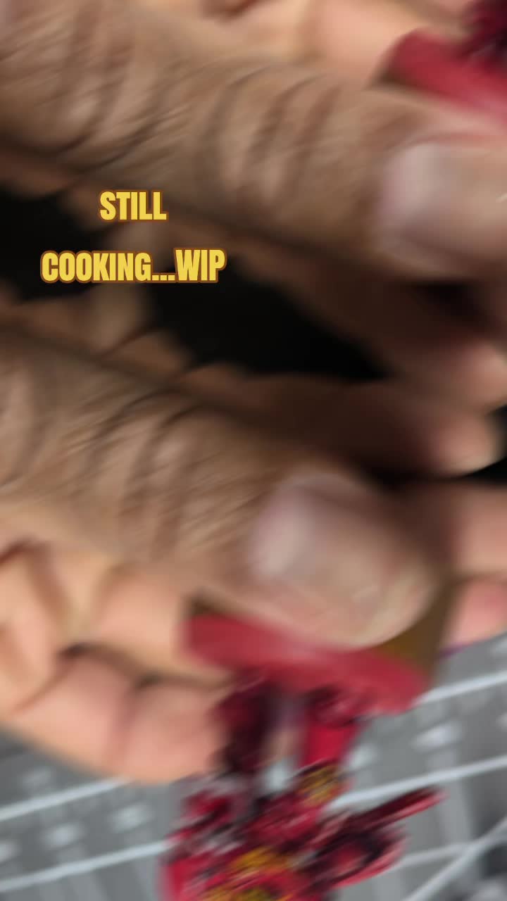 @Sheaux_