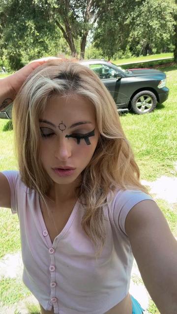 @X0Lolajean