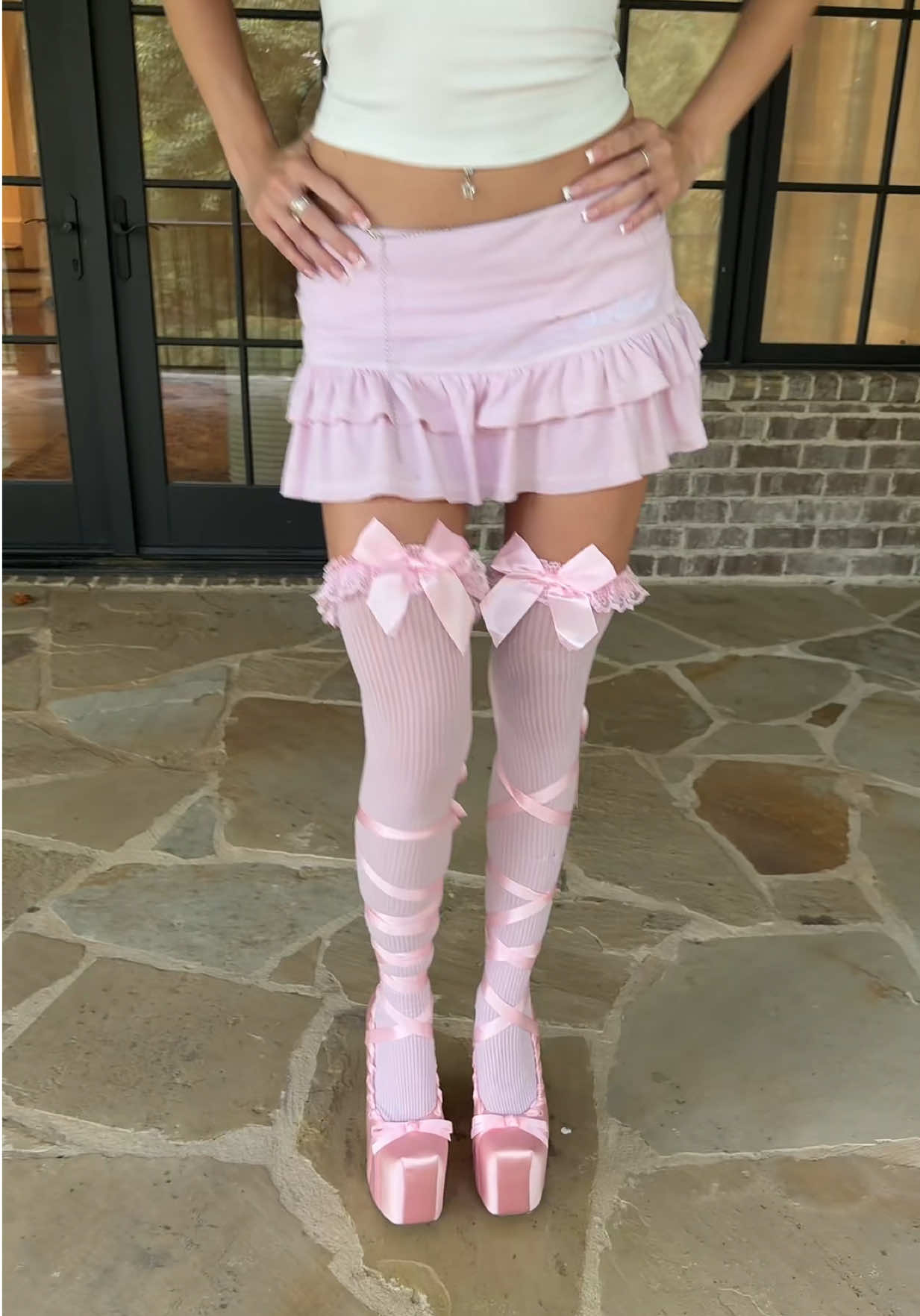 @✩* ・゚。✧・