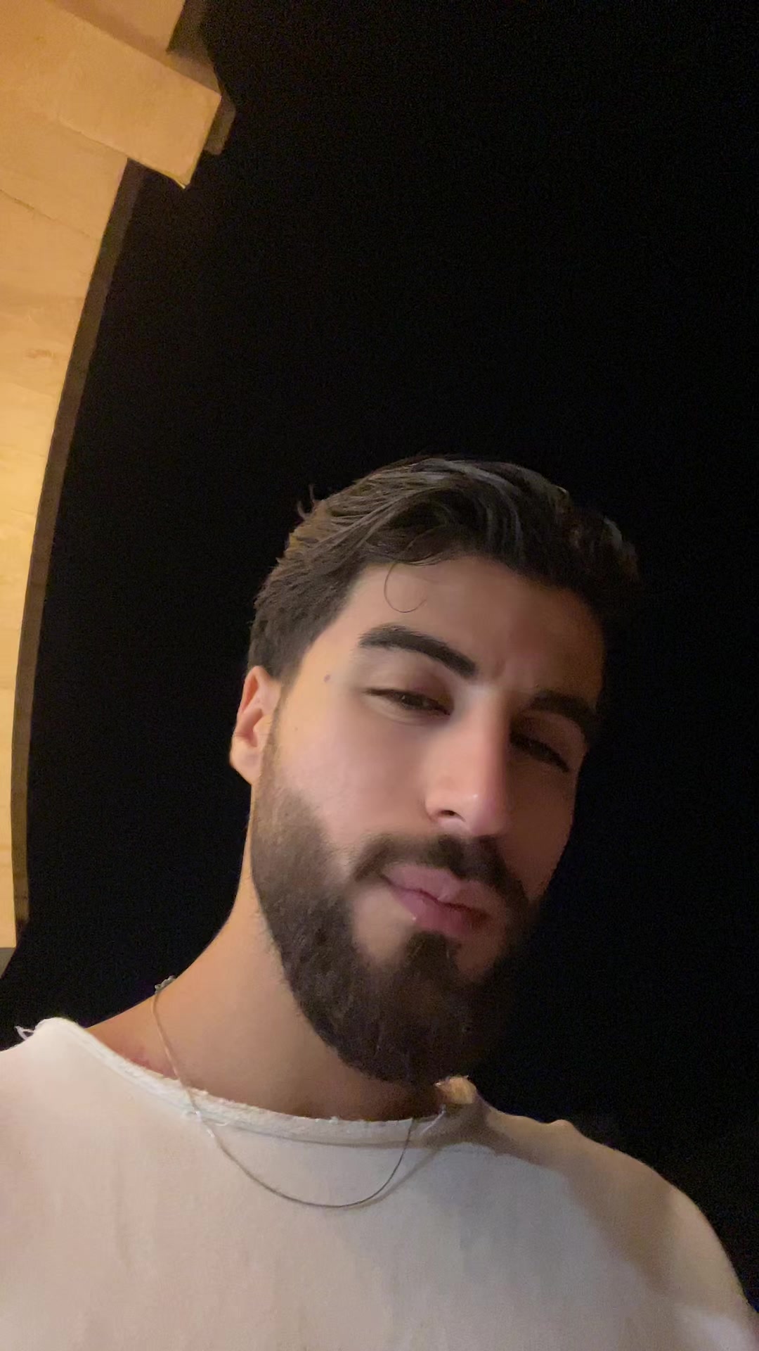 @Alighsmiii