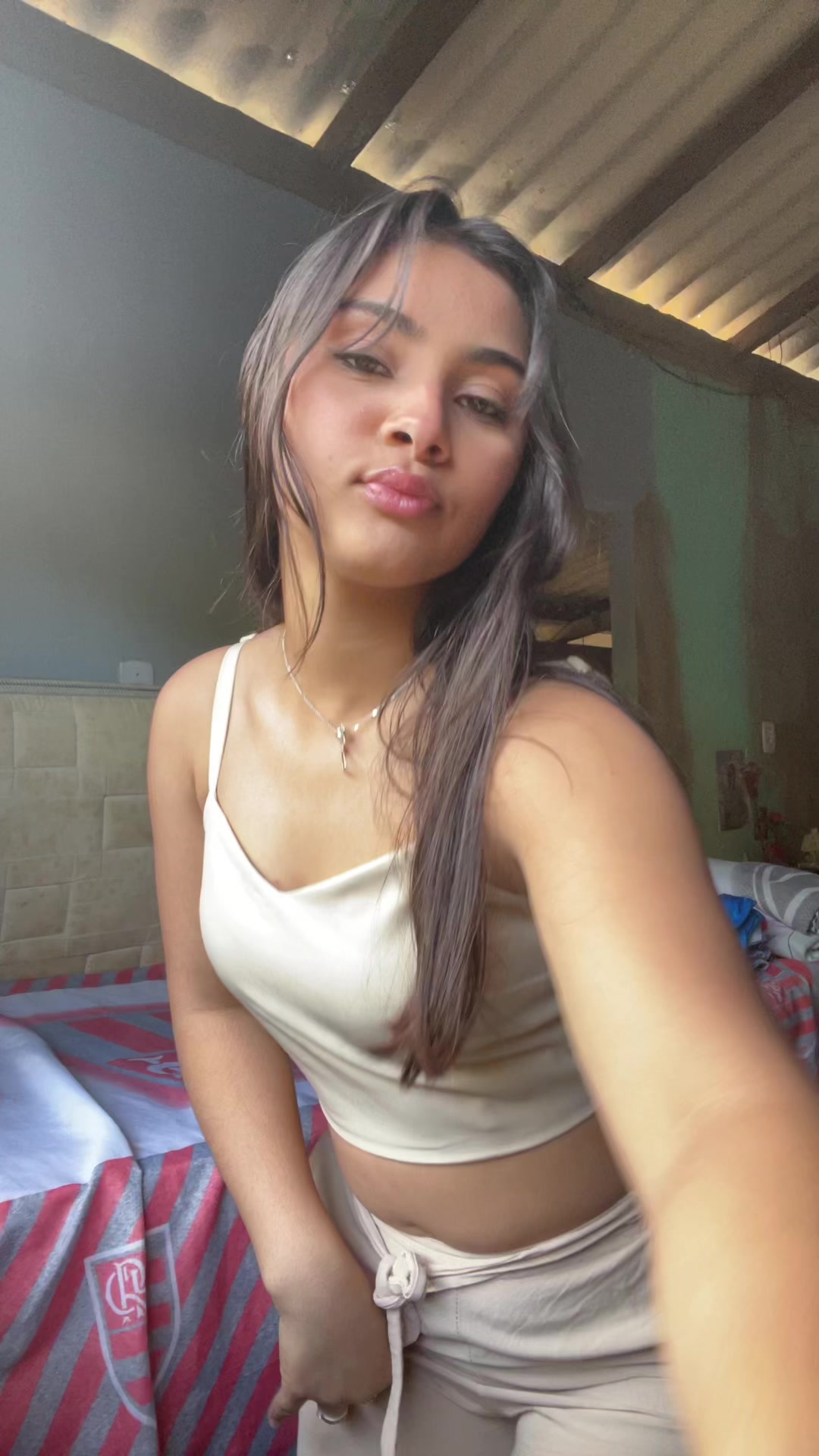 @julia_fanti_oficial_