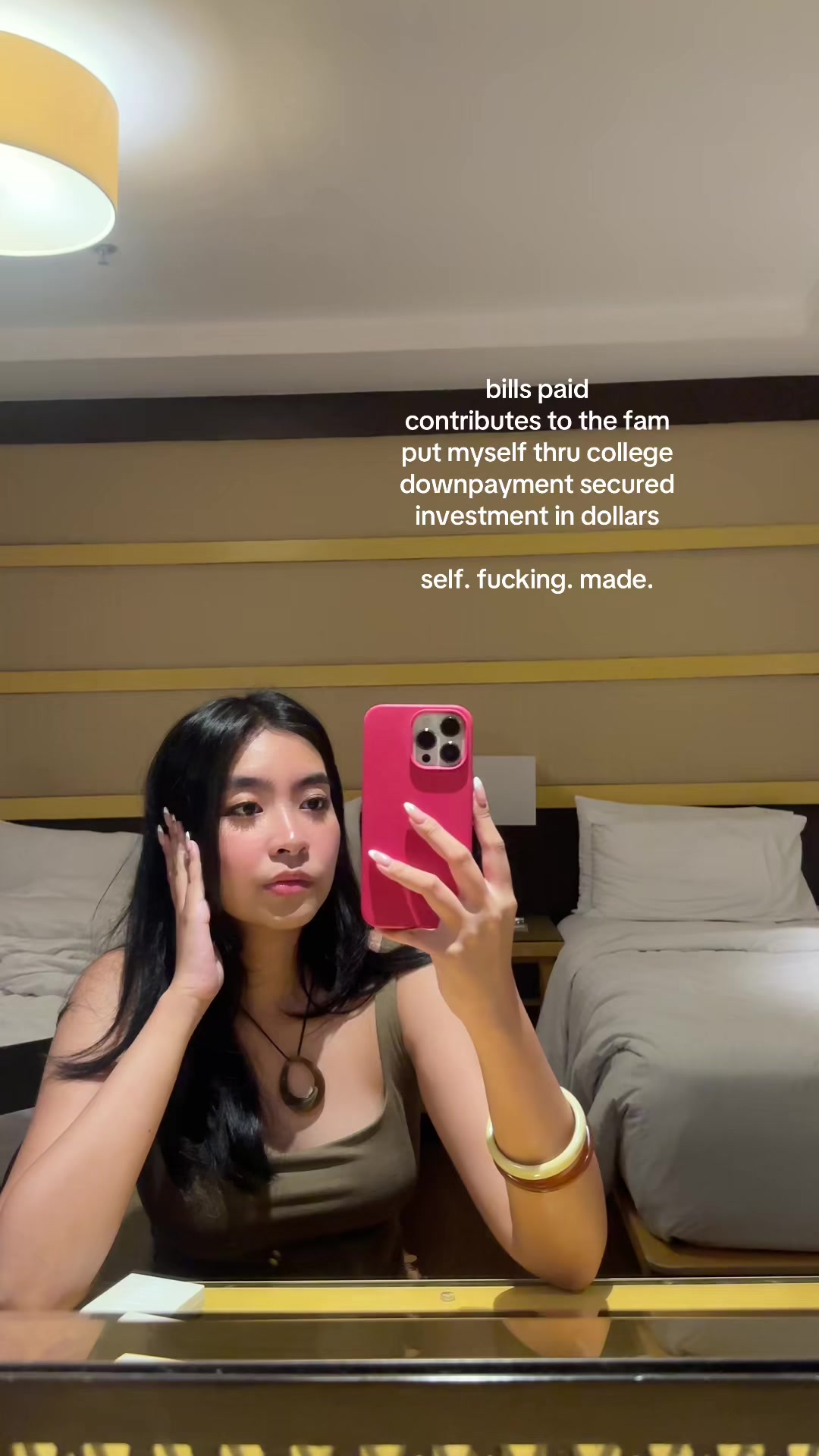 @nicolebaylan