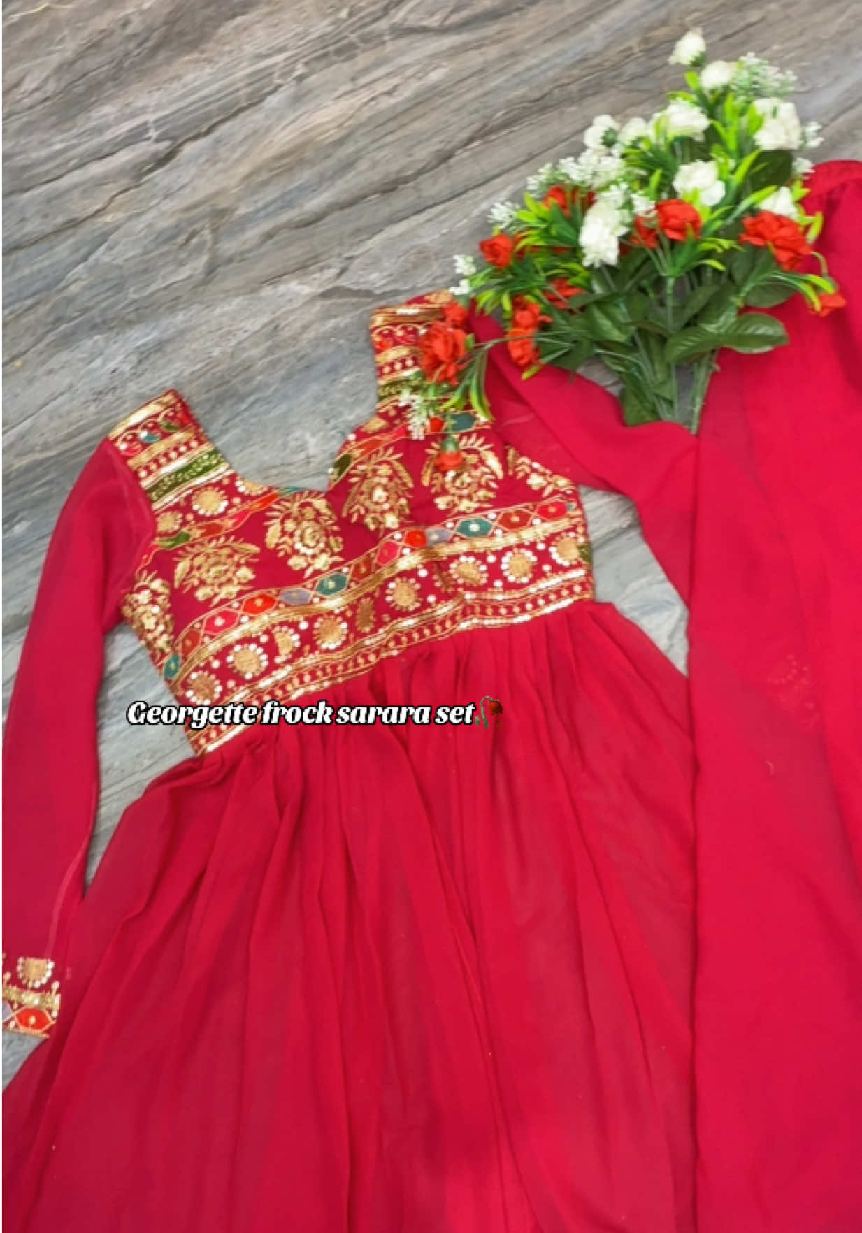 @NAAFAA CLOTHING STORE