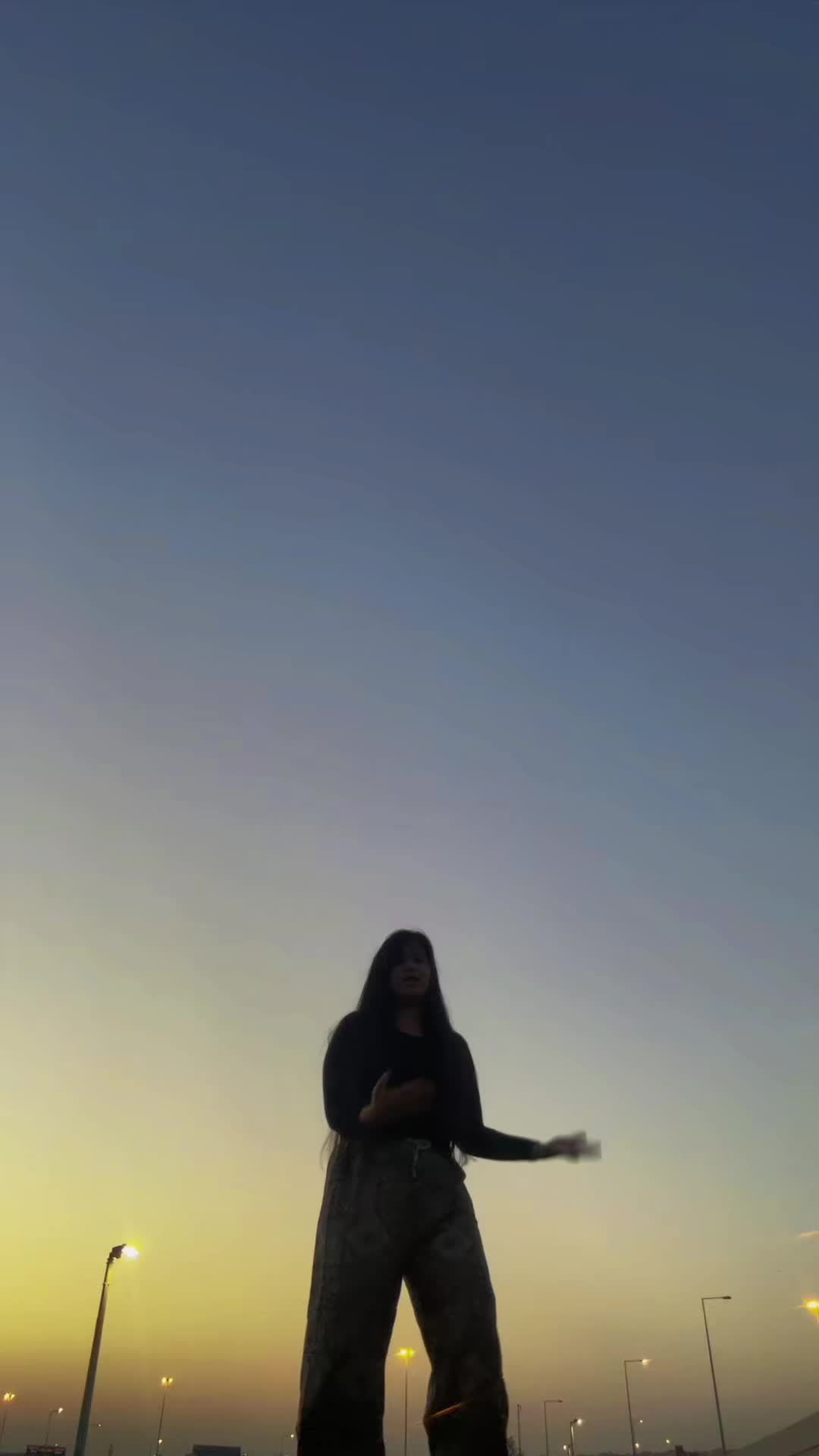 @@rena🖤