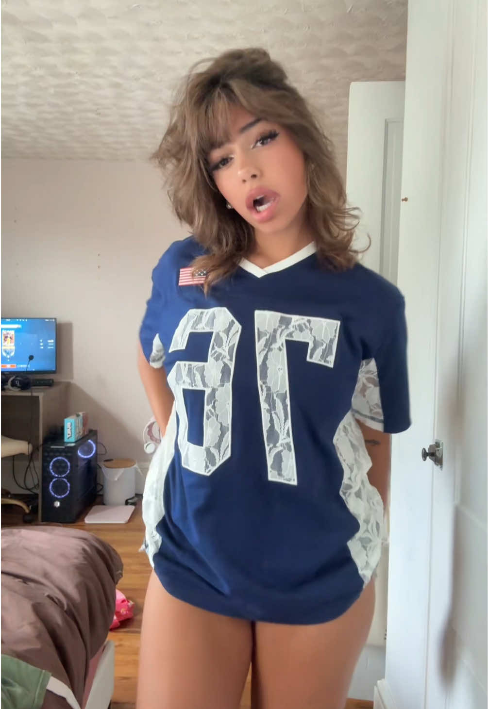 @༯