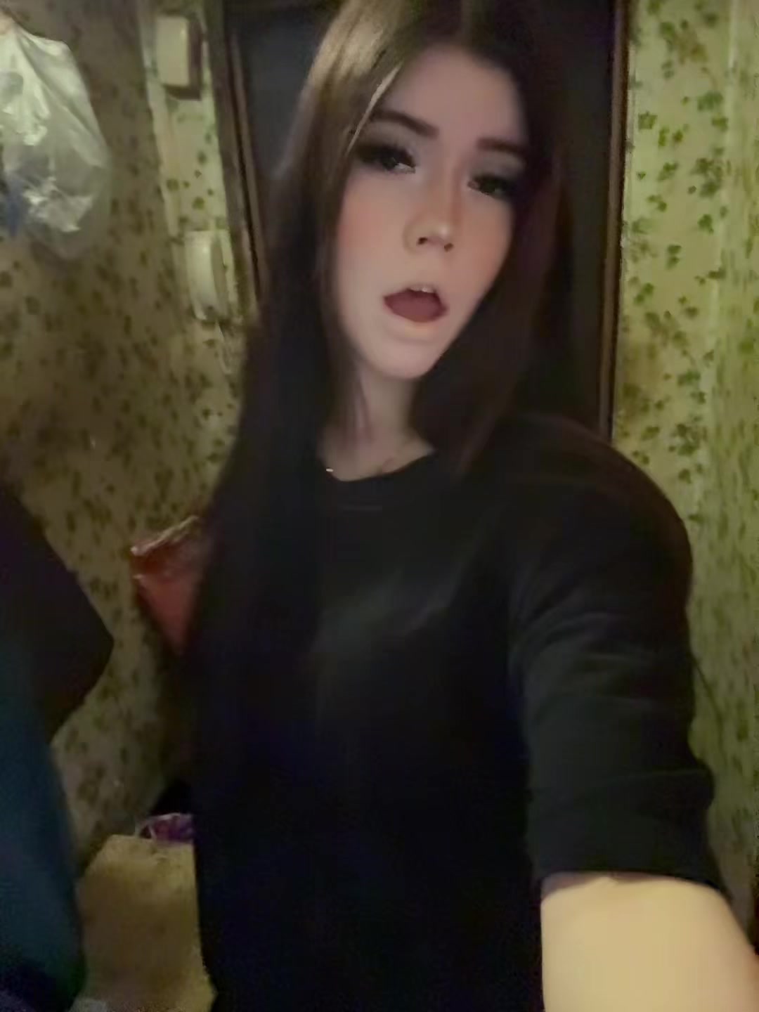 @kathy777