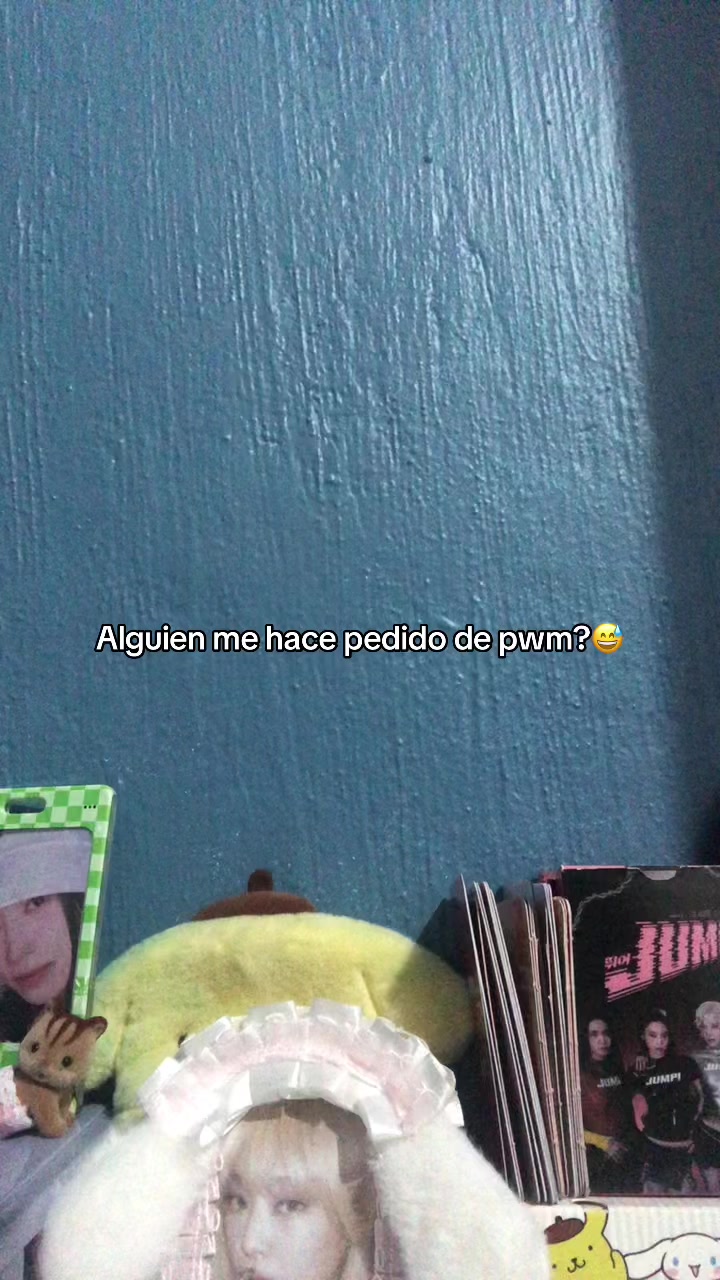 @🫐