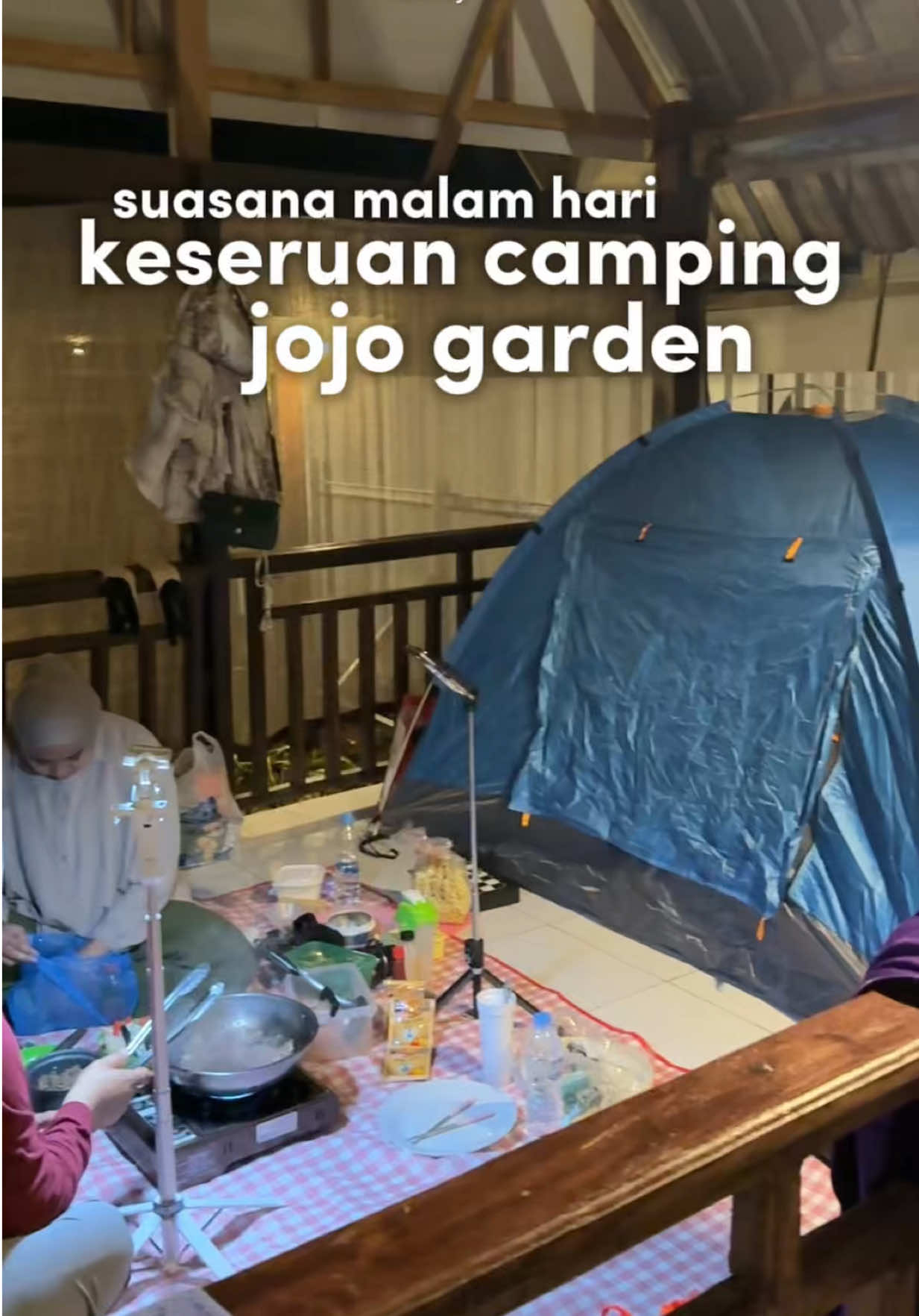 @suka review tempat hits