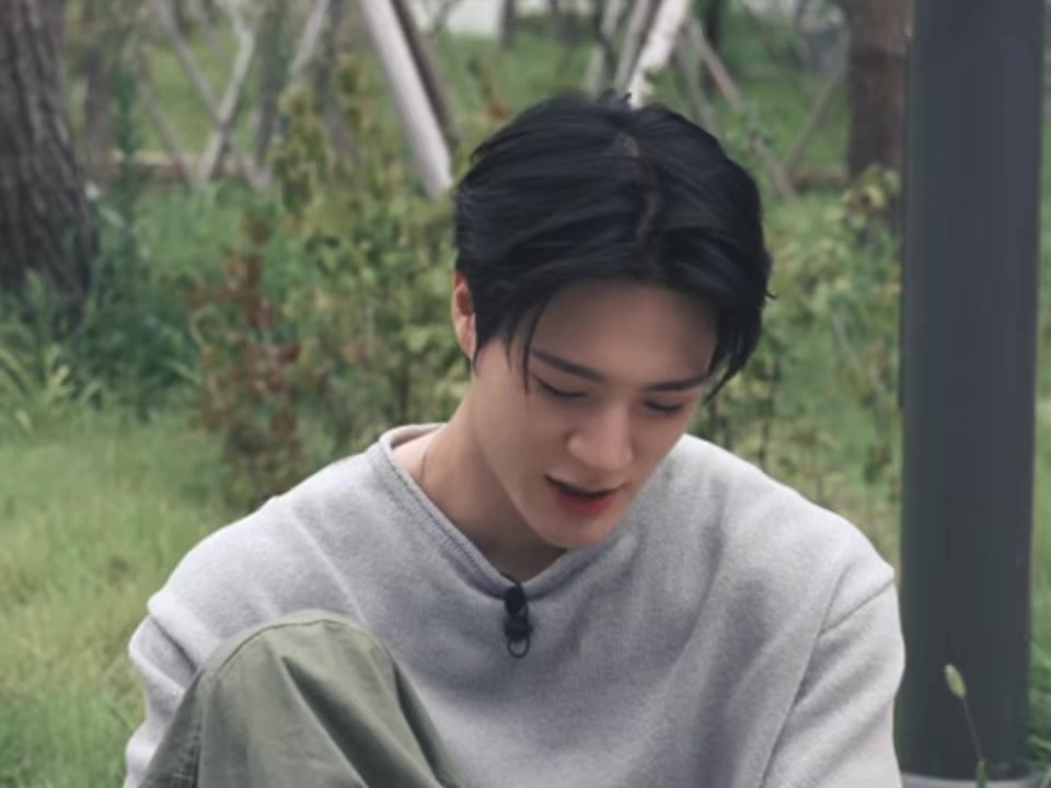 @โαurαโ.๐ ฬ