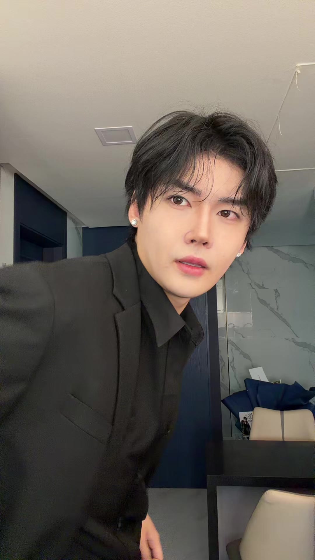 @Yun
