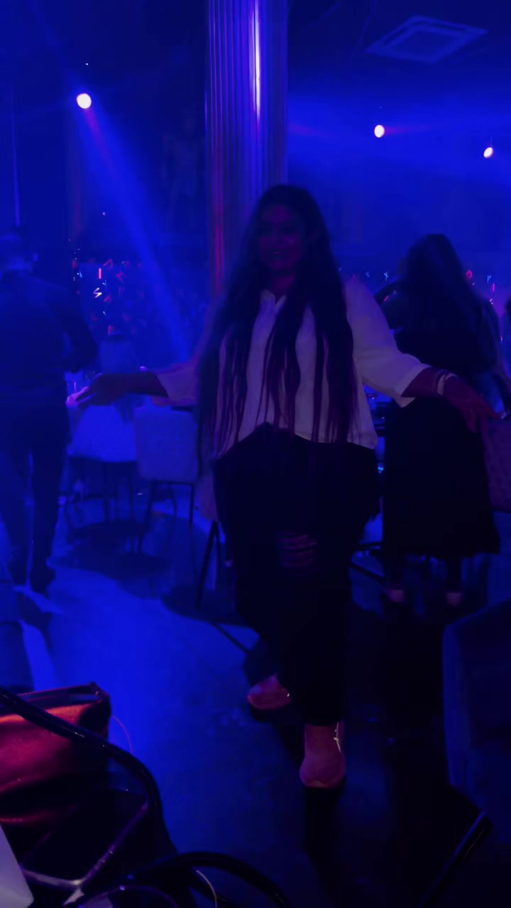 @😍Chubby🥰girl😘 جميل😉