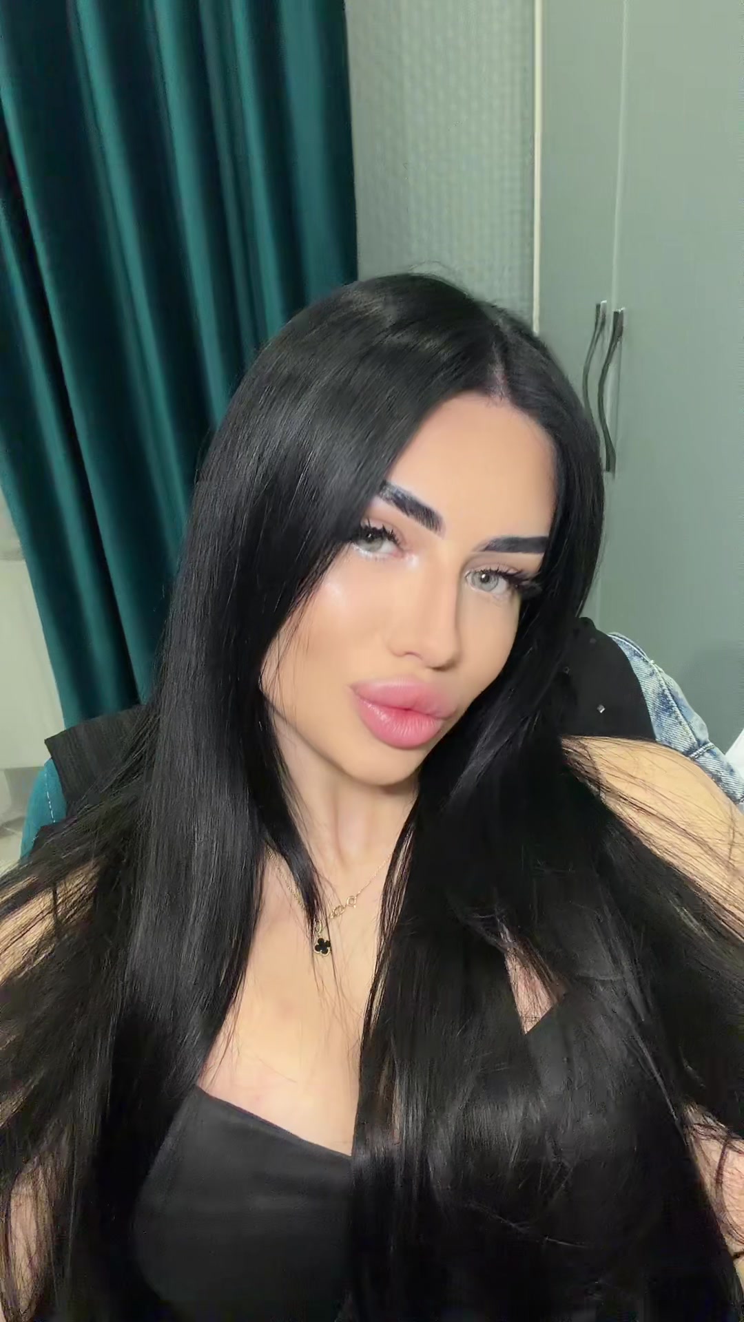 @ch.sandra111