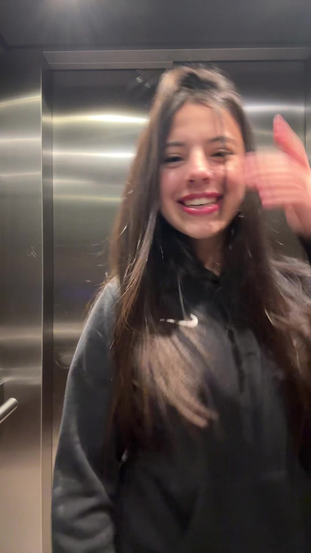 @briflores__