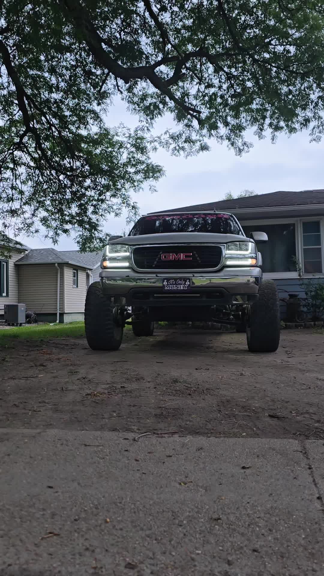 @theloudestyukoninthe308