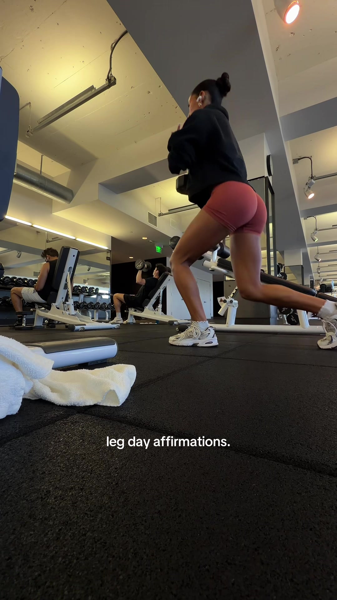 @MIYA PIERRE