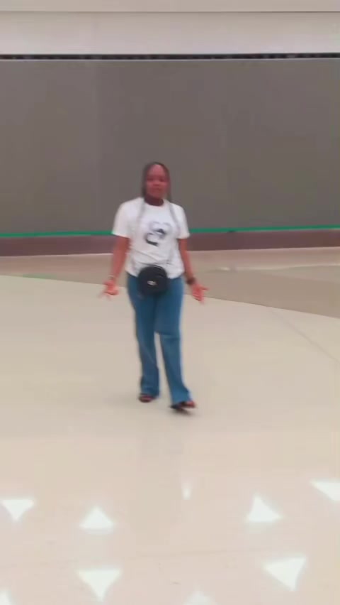 @abwoolious