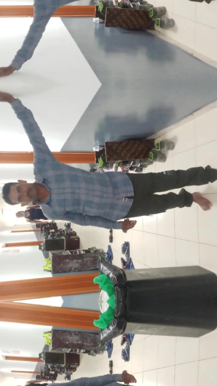 @shivam @+999