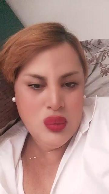 @Reina Larrea