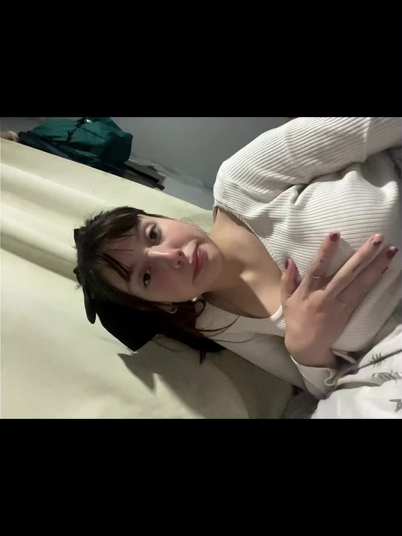 @Ariii_07
