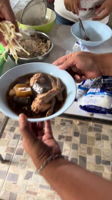 @ชื่อ นิล ชอบกินจริง ๆ นะ