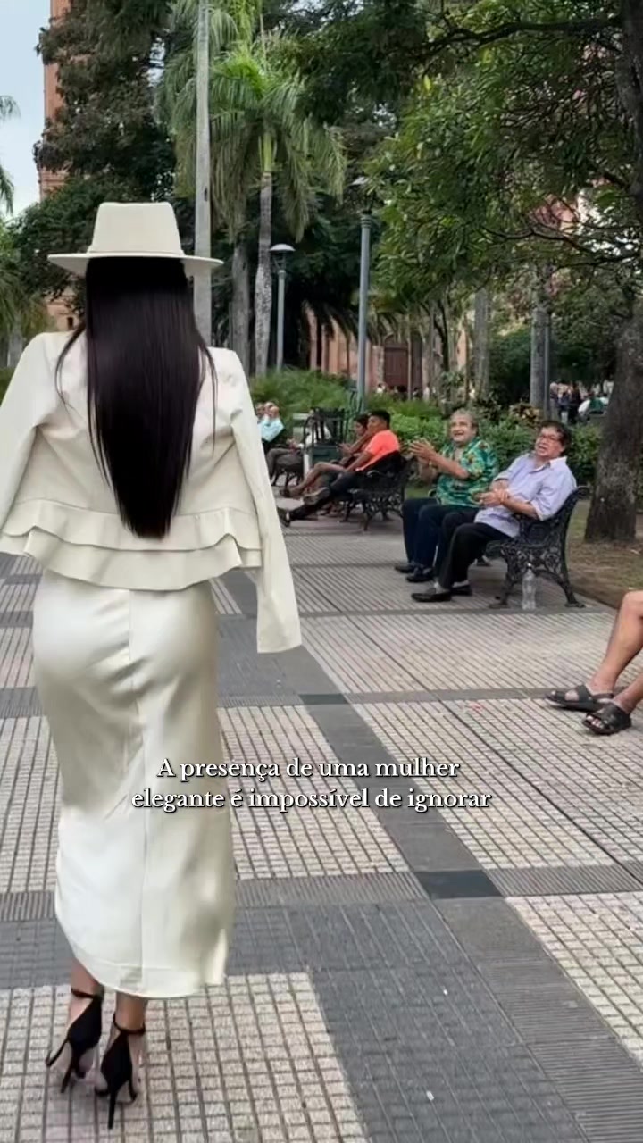 @Universo Feminino