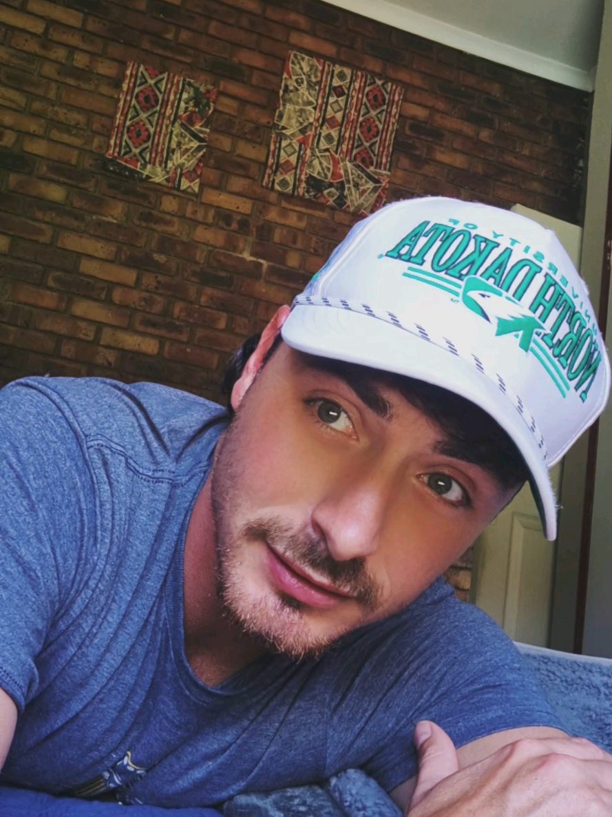 @🇿🇦🦎Quintin Petterson🦎🇿🇦