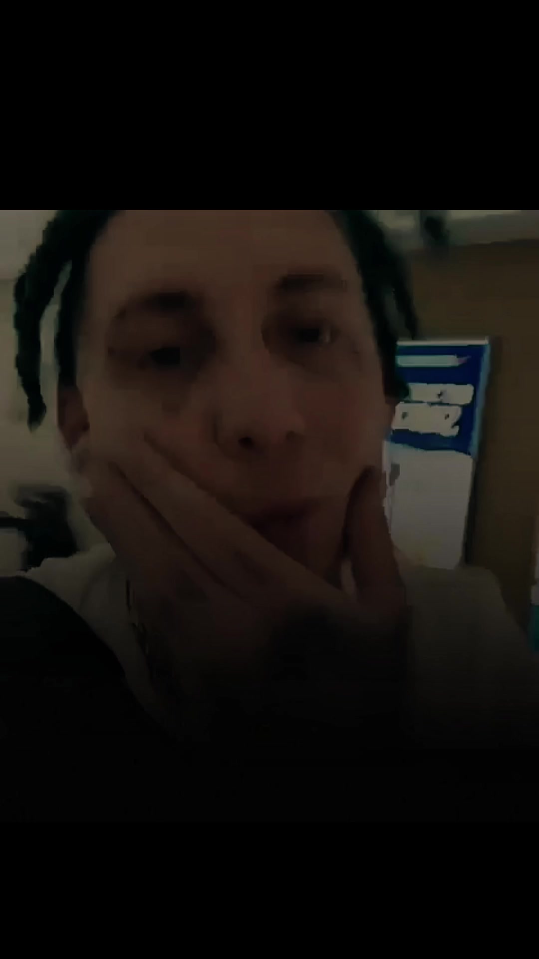 @🙊