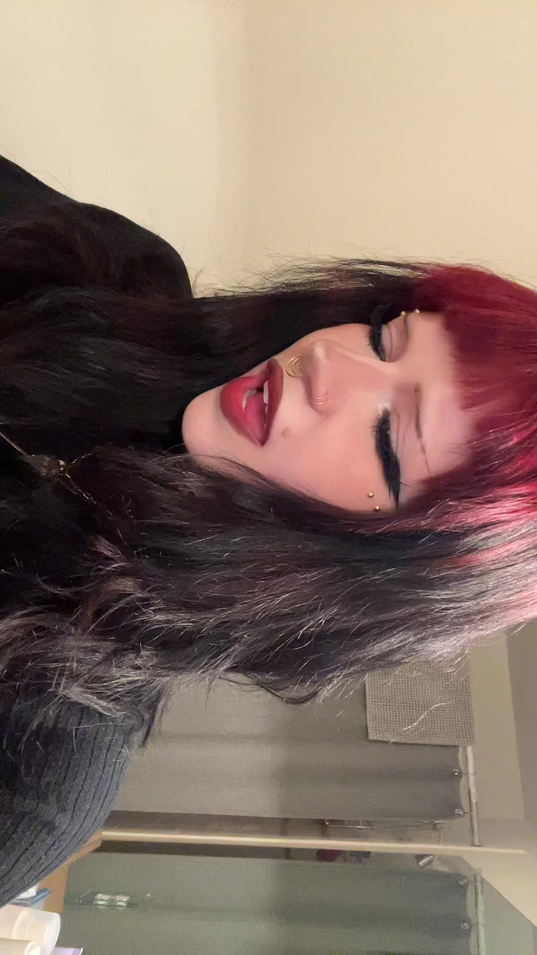 @Maya 🖤 (#1 Besitos Fan)