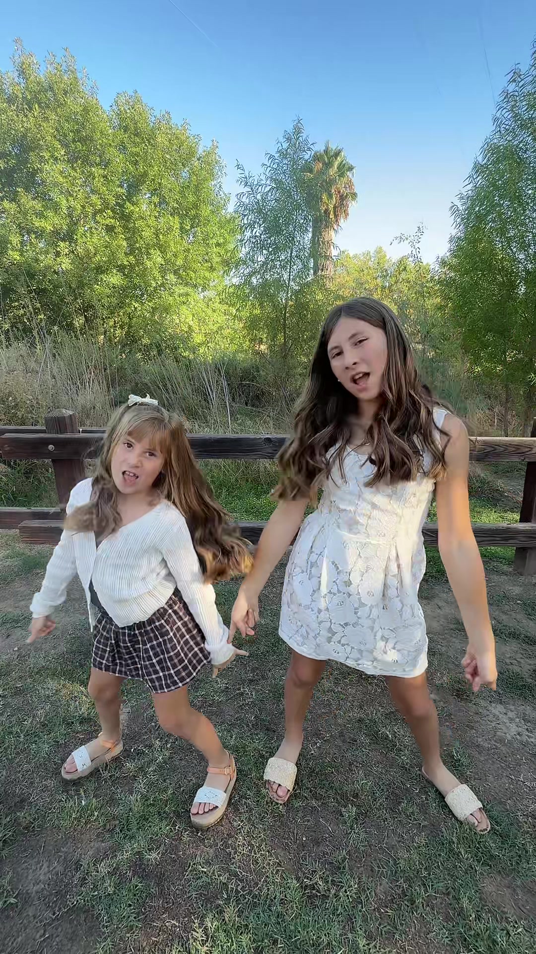 @Mommy of Ariana y Alessandra