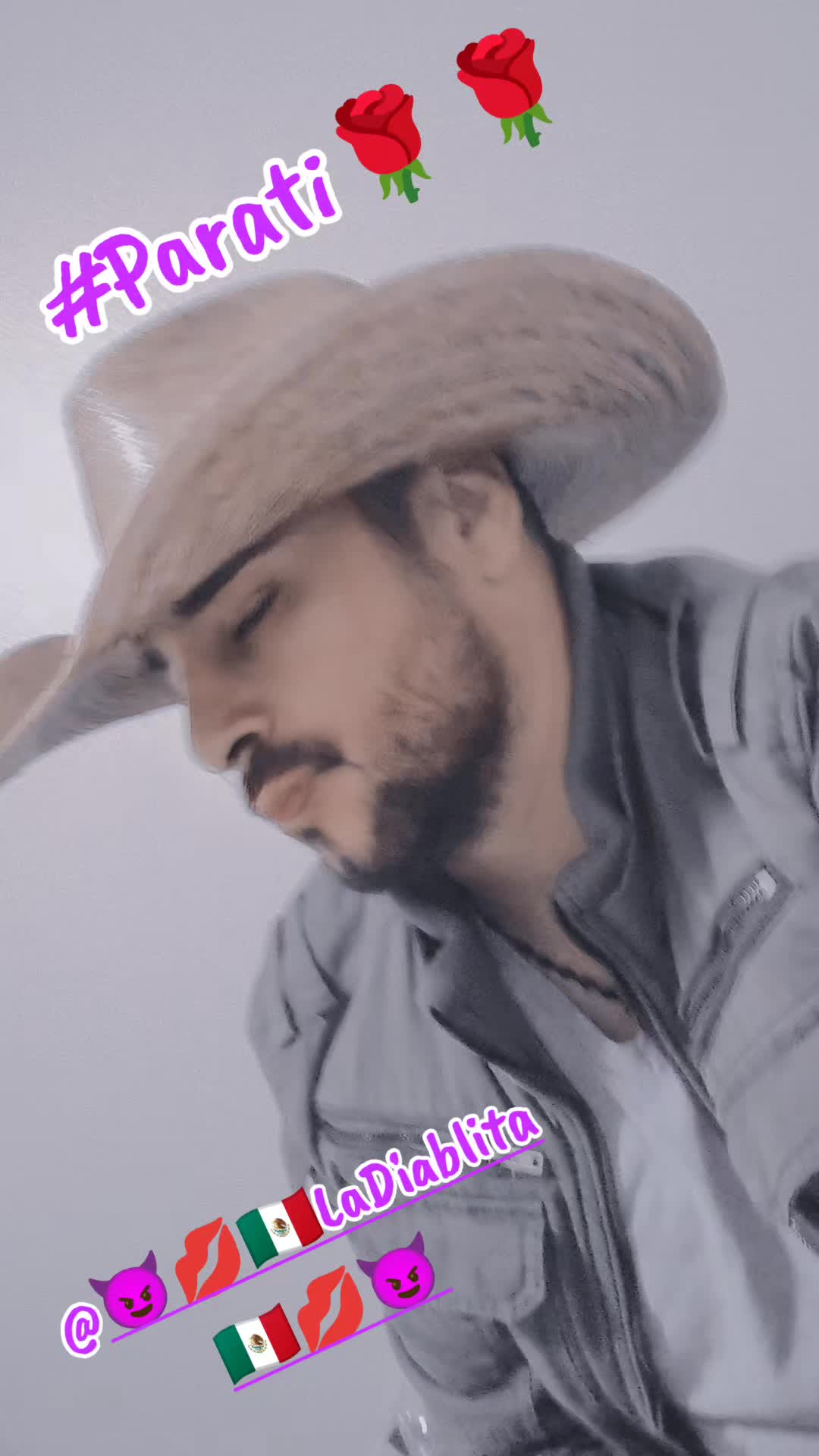 @RyckyVlz