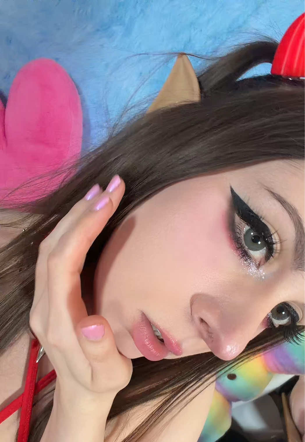 @Luna C. Kitsuen