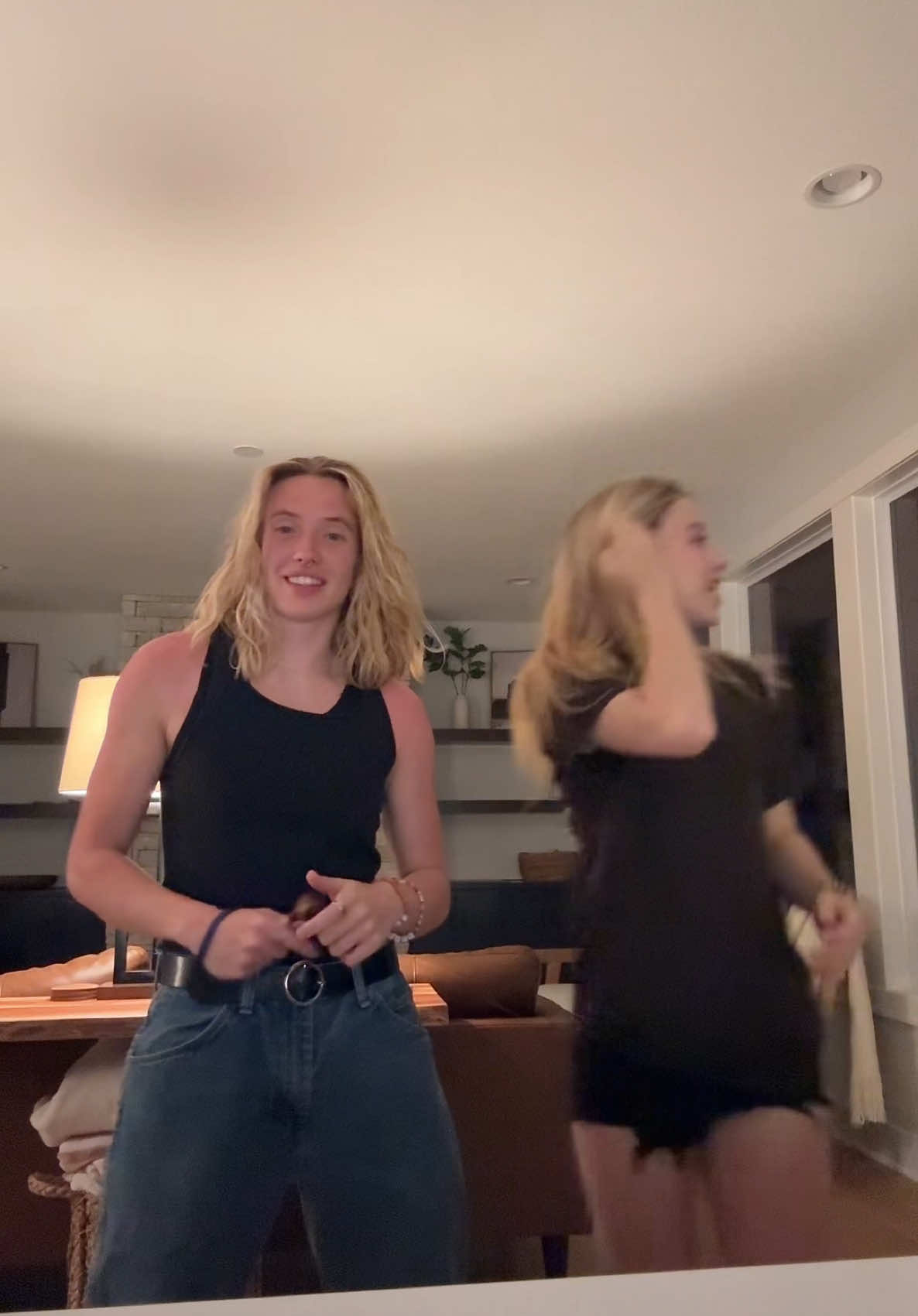 @abi<𝟑