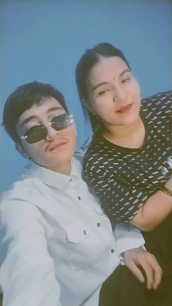 @olitiku😘🤗