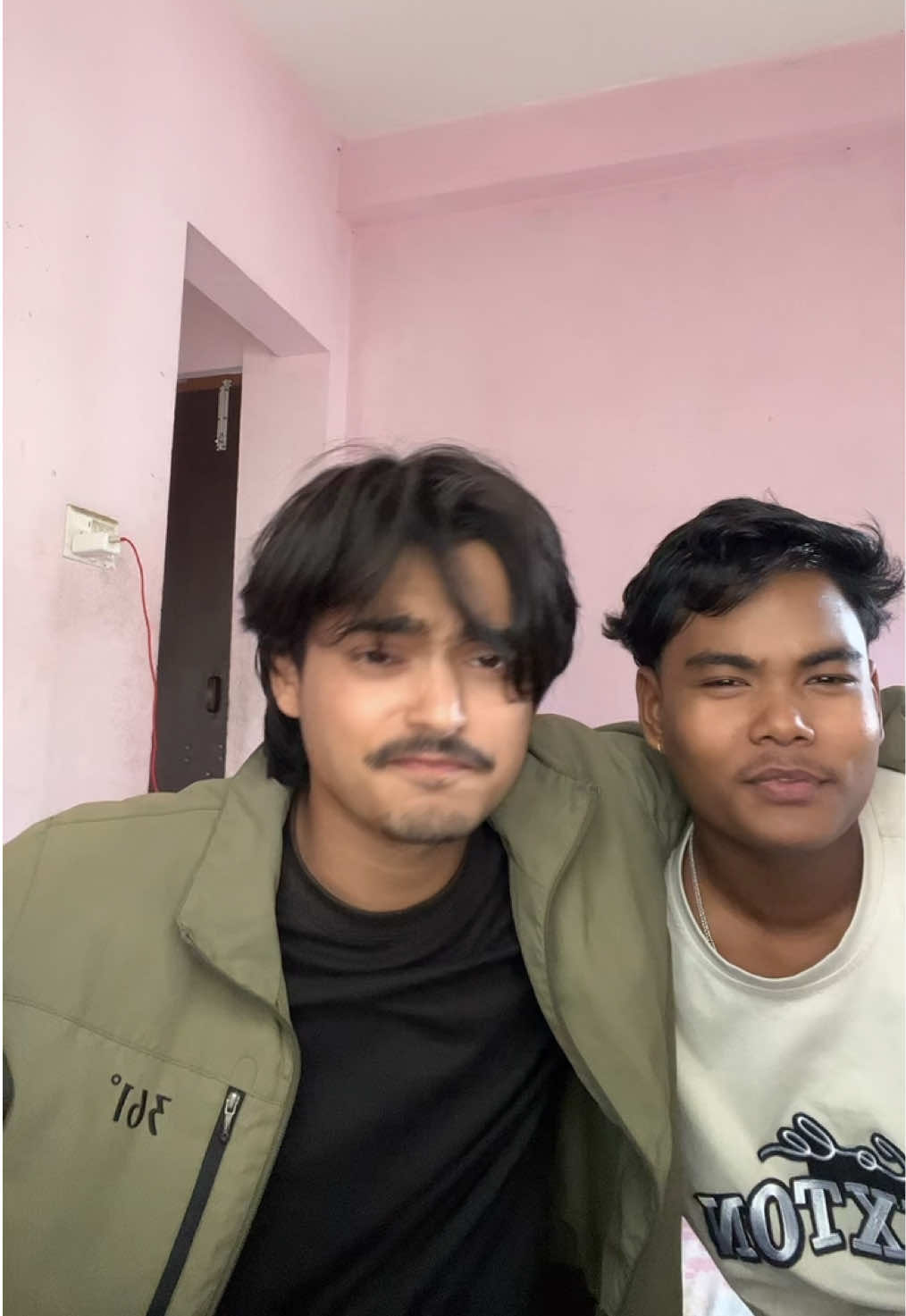 @👑Netra🇳🇵