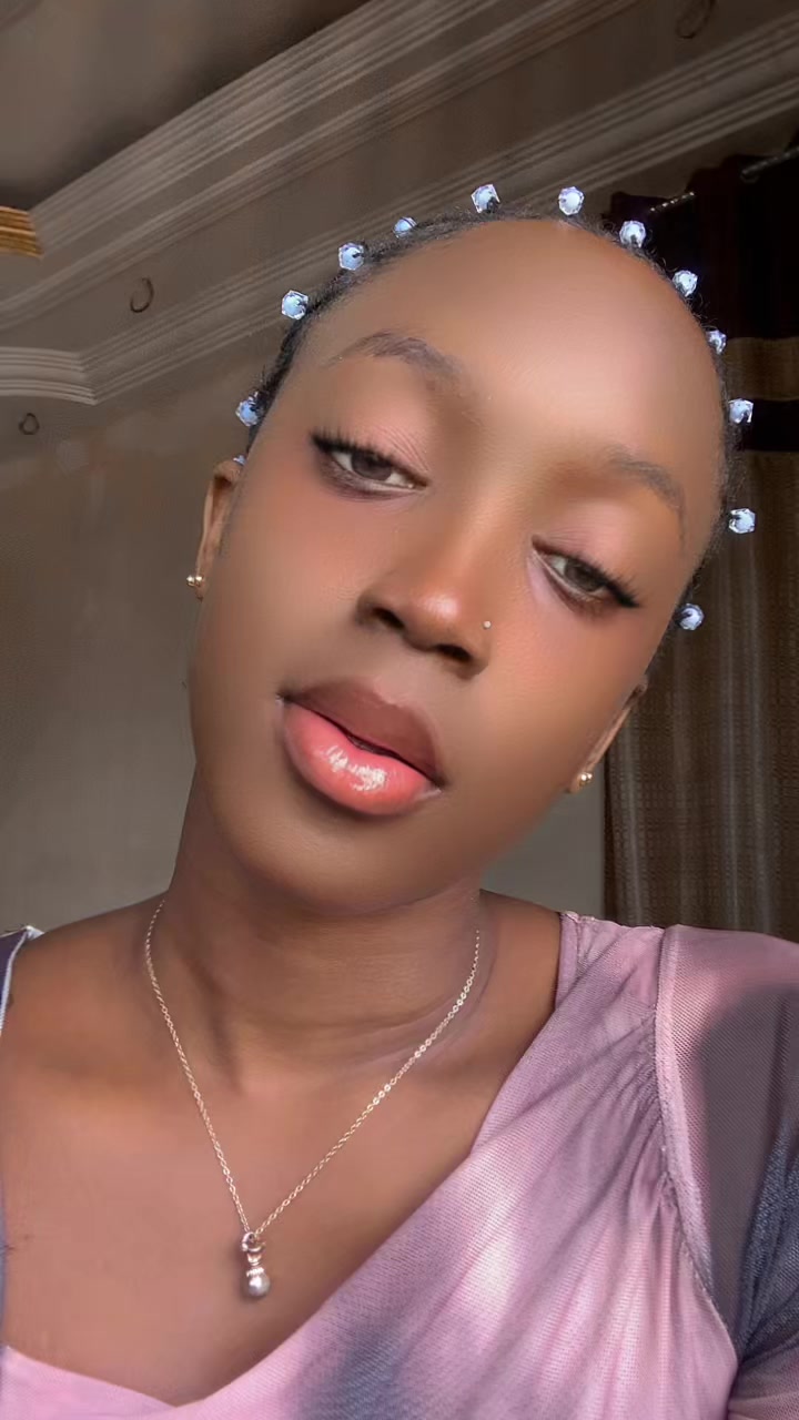 @Amina Diallo 🇬🇳🇬🇳