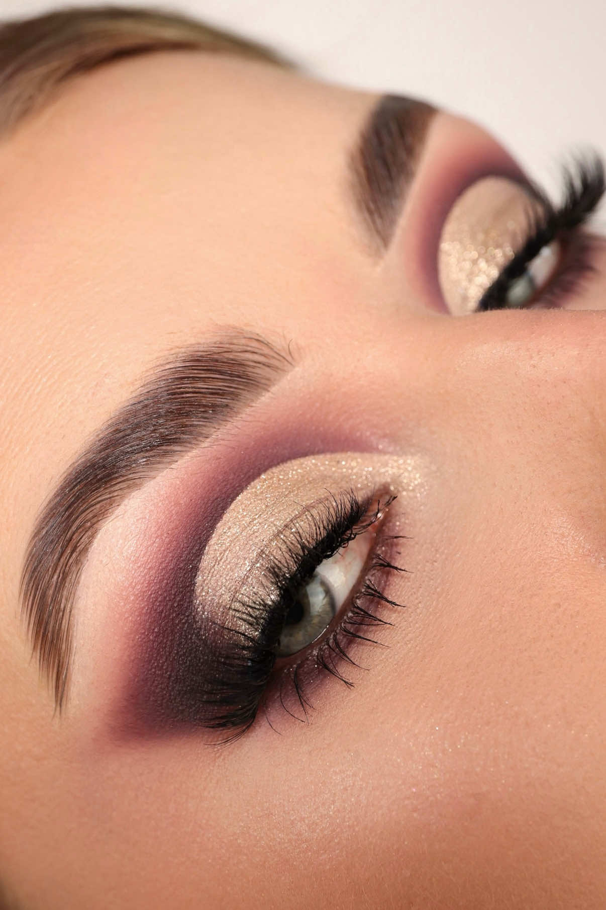@Alix | Creative Makeup Content